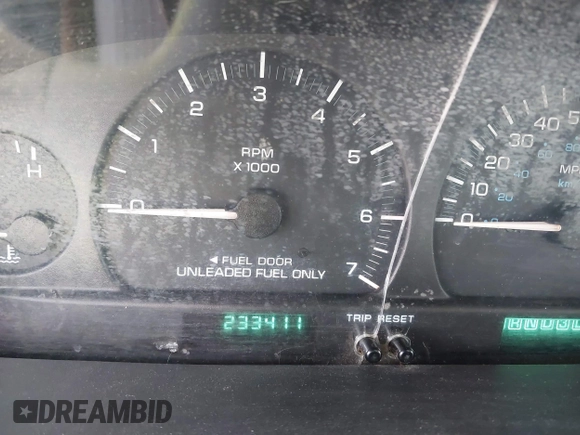 2000 Dodge Caravan SE with VIN 2B4GP45R9YR661145, listed as a IAAI auction lot 41819130 with 233,411 mi miles and . Bid and sale history available at DreamBid. Image 7.