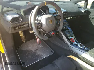 2018 Lamborghini Huracan z VIN ZHWCD4ZFXJLA08925, wystawiony jako Copart lot #86834884 z przebiegiem 3 871 mil mil oraz Szkoda całkowita • Salvage title. Historia ofert i sprzedaży dostępna na DreamBid. Obrazek 8.