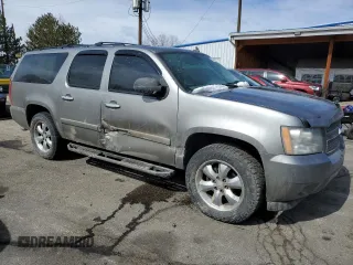 2008 Chevrolet Suburban LTZ with VIN 1GNFK16Y18R165402, listed as a Copart auction lot 47832565 with 184,399 mi miles and Salvage Title. Bid and sale history available at carsss.com. Image 4.