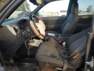 2007 GMC Canyon SLE1 z VIN 1GTCS13E878106065, wystawiony jako Copart lot #79473184 z przebiegiem 226 548 mil mil oraz Szkoda całkowita • Salvage title. Historia ofert i sprzedaży dostępna na DreamBid. Obrazek 7.