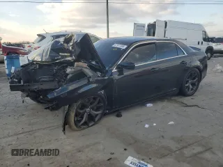 2013 Chrysler 300 with VIN 2C3CCABT9DH652753, listed as a Copart auction lot 87917555 with 113,027 mi miles and Salvage Title. Bid and sale history available at carsss.com. Image 1.