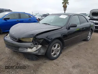 1999 Lexus ES 300 с VIN JT8BF28G9X5060374, выставлен на аукционе IAAI как лот 41809173 с пробегом 240 274 миль миль и . История ставок и продаж доступна на DreamBid. Изображение 22.