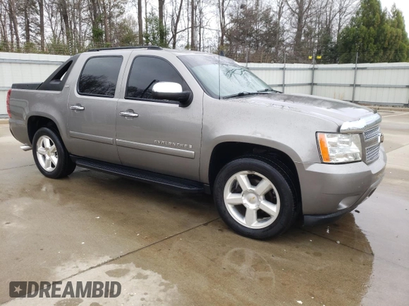 2008 Chevrolet Avalanche LTZ with VIN 3GNFK123X8G299738, listed as a Copart auction lot 50329585 with 212,632 mi miles and Clean Title. Bid and sale history available at DreamBid. Image 4.