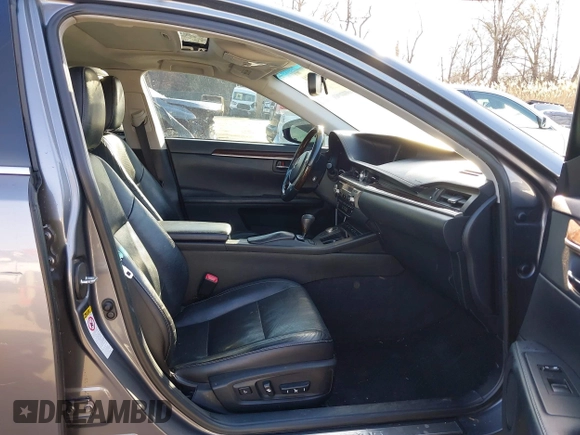 2014 Lexus ES 350 with VIN JTHBK1GG2E2101434, listed as a IAAI auction lot 41683044 with 145,771 mi miles. Bid and sale history available at carsss.com. Image 5.