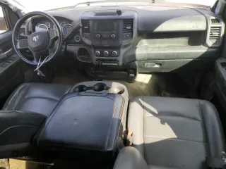 2019 Ram 3500 Tradesman with VIN 3C7WRSCL1KG551105, listed as a Copart auction lot 82125434 with 85,404 mi miles and Salvage Title. Bid and sale history available at carsss.com. Image 8.