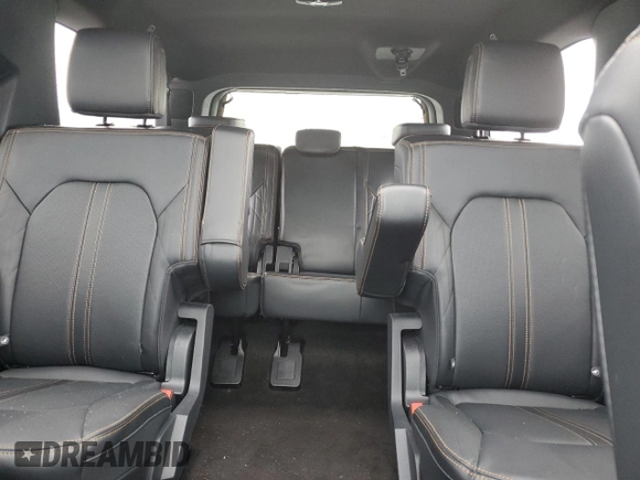 2023 Ford Expedition Max Platinum with VIN 1FMJK1M87PEA25684, listed as a Copart auction lot 42228045 with 9,861 mi miles and Clean title. Bid and sale history available at DreamBid. Image 10.