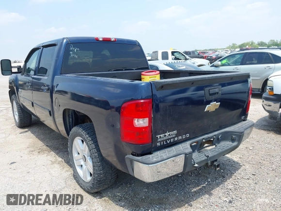 2007 Chevrolet Silverado 1500 1LT with VIN 2GCEC13J971511292, listed as a IAAI auction lot 42181818 with 239,647 mi miles and . Bid and sale history available at DreamBid. Image 3.