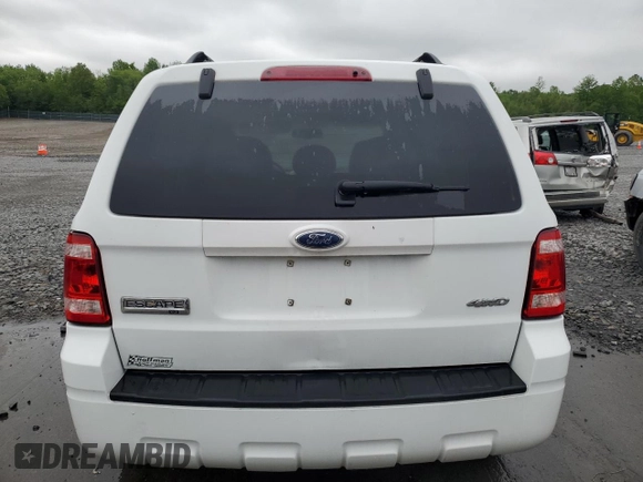 2008 Ford Escape XLT с VIN 1FMCU93118KC45606, выставлен на аукционе Copart как лот 58634705 с пробегом 122 209 миль миль и Списание • Salvage title. История ставок и продаж доступна на DreamBid. Изображение 6.