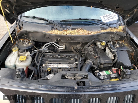 2008 Jeep Patriot Sport with VIN 1J8FT28W88D772426, listed as a Copart auction lot 53170685 with 220,130 mi miles and Clean Title. Bid and sale history available at carsss.com. Image 11.