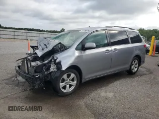 2016 Toyota Sienna LE AAS with VIN 5TDKK3DC4GS731059, listed as a Copart auction lot 60818295 with Not provided miles and Salvage title. Bid and sale history available at DreamBid. Image 1.