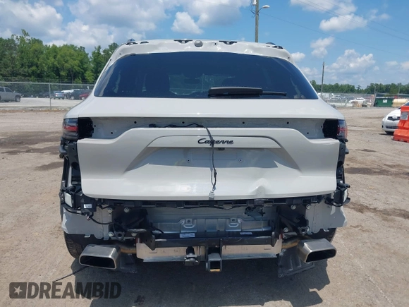 2022 Porsche Cayenne с VIN WP1AA2AY2NDA05622, выставлен на аукционе IAAI как лот 42684024 с пробегом 41 715 миль миль и . История ставок и продаж доступна на DreamBid. Изображение 6.