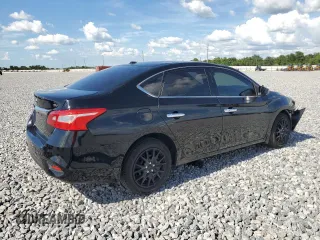2017 Nissan Sentra S z VIN 3N1AB7AP2HY241906, wystawiony jako Copart lot #60789475 z przebiegiem 113 318 mil mil oraz Szkoda całkowita • Salvage title. Historia ofert i sprzedaży dostępna na DreamBid. Obrazek 3.