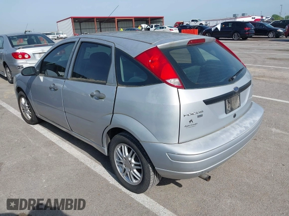 2006 Ford Focus S z VIN 1FAHP37N46W190690, wystawiony jako IAAI lot #42104962 z przebiegiem 159 875 mil mil oraz . Historia ofert i sprzedaży dostępna na DreamBid. Obrazek 3.