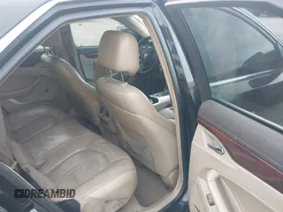 2010 Cadillac CTS Luxury with VIN 1G6DE5EGXA0105266, listed as a IAAI auction lot 41376878 with 237,570 mi miles and . Bid and sale history available at carsss.com. Image 8.