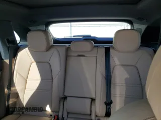2019 Porsche Cayenne z VIN WP1AA2AY2KDA19287, wystawiony jako Copart lot #49833655 z przebiegiem 24 020 mil mil oraz Szkoda całkowita • Salvage title. Historia ofert i sprzedaży dostępna na DreamBid. Obrazek 10.
