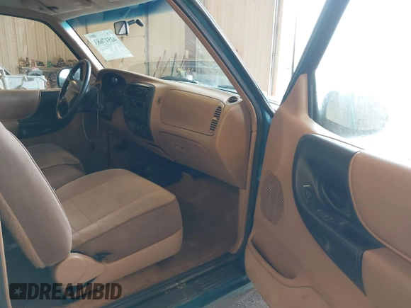 1995 Ford Ranger Splash z VIN 1FTCR14UXSPA86594, wystawiony jako IAAI lot #42517683 z przebiegiem 162 507 mil mil oraz . Historia ofert i sprzedaży dostępna na DreamBid. Obrazek 5.