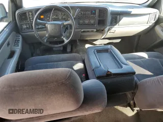 2002 Chevrolet Suburban LS with VIN 3GNFK16Z32G219170, listed as a Copart auction lot 73681914 with 200,759 mi miles and Salvage Title. Bid and sale history available at carsss.com. Image 8.