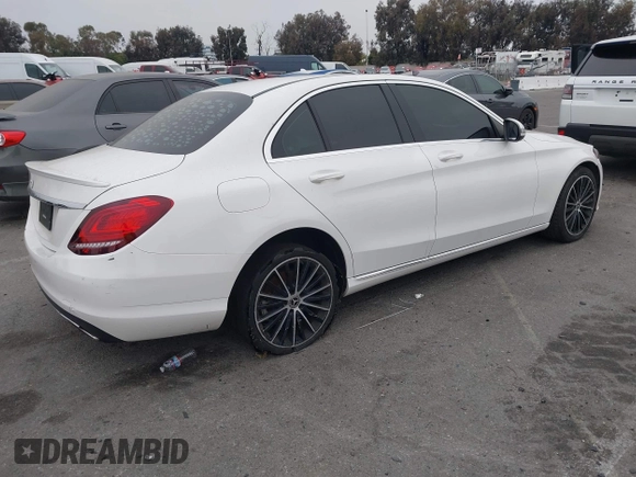 2019 Mercedes-Benz C 300 with VIN 55SWF8DB0KU290584, listed as a IAAI auction lot 42019267 with 88,717 mi miles and . Bid and sale history available at DreamBid. Image 4.