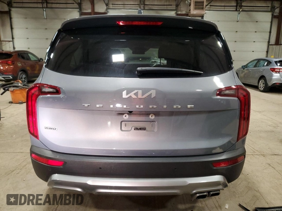 2022 Kia Telluride S with VIN 5XYP6DHCXNG249121, listed as a Copart auction lot 87368404 with 37,642 mi miles and Salvage Title. Bid and sale history available at DreamBid. Image 6.