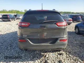 2017 Jeep Cherokee Sport z VIN 1C4PJLAB6HW566167, wystawiony jako Copart lot #57204445 z przebiegiem 187 681 mil mil oraz Czysty tytuł • Clean title. Historia ofert i sprzedaży dostępna na DreamBid. Obrazek 6.