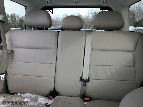 2008 Ford Escape XLT with VIN 1FMCU03148KD28538, listed as a Copart auction lot 43195975 with 137,437 mi miles and Salvage Title. Bid and sale history available at carsss.com. Image 10.