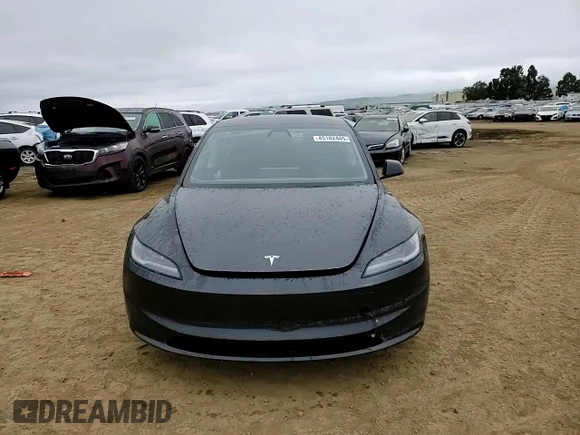 2025 Tesla Model 3 Long Range with VIN 5YJ3E1EA8SF920713, listed as a Copart auction lot 45182445 with 517 mi miles and Salvage title. Bid and sale history available at DreamBid. Image 11.