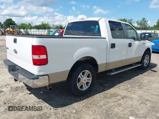 2008 Ford F-150 XLT z VIN 1FTPW12V78FB88942, wystawiony jako IAAI lot #42535564 z przebiegiem 239 965 mil mil oraz . Historia ofert i sprzedaży dostępna na DreamBid. Obrazek 4.