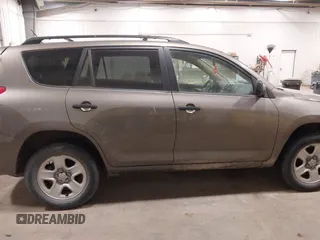 2009 Toyota RAV4 with VIN JTMBF33V49D014862, listed as a IAAI auction lot 41416224 with 155,801 mi miles. Bid and sale history available at carsss.com. Image 13.