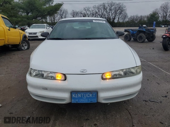 2000 Oldsmobile Intrigue GX z VIN 1G3WH52H8YF257547, wystawiony jako Copart lot #79727714 z przebiegiem 132 156 mil mil oraz Szkody całkowita. Historia ofert i sprzedaży dostępna na DreamBid. Obrazek 5.