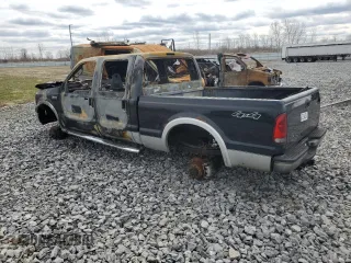 2006 Ford F-350 XL z VIN 1FTWW31P96ED53757, wystawiony jako Copart lot #52584825 z przebiegiem Nie podano mil oraz Szkoda całkowita • Salvage title. Historia ofert i sprzedaży dostępna na DreamBid. Obrazek 2.