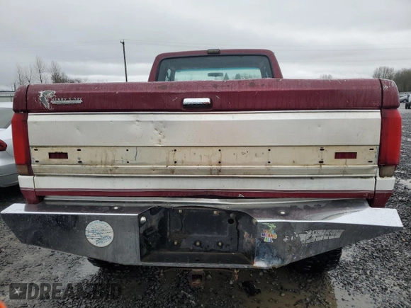 1992 Ford F-250 с VIN 1FTHX26GXNKB43435, выставлен на аукционе Copart как лот 84266234 с пробегом 201 539 миль миль и Списание • Salvage title. История ставок и продаж доступна на DreamBid. Изображение 6.