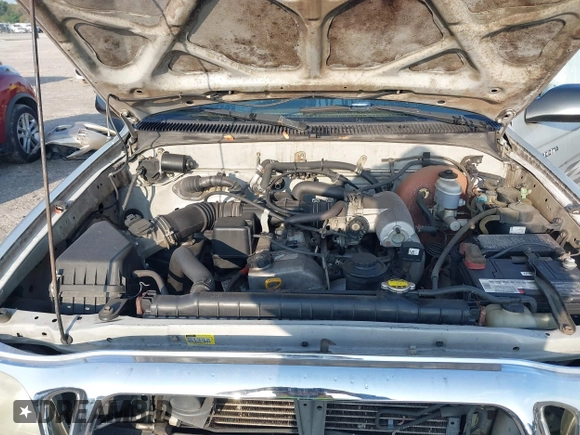 2001 Toyota Tacoma z VIN 5TENL42N11Z851691, wystawiony jako IAAI lot #41761217 z przebiegiem 203 164 mil mil oraz . Historia ofert i sprzedaży dostępna na DreamBid. Obrazek 10.