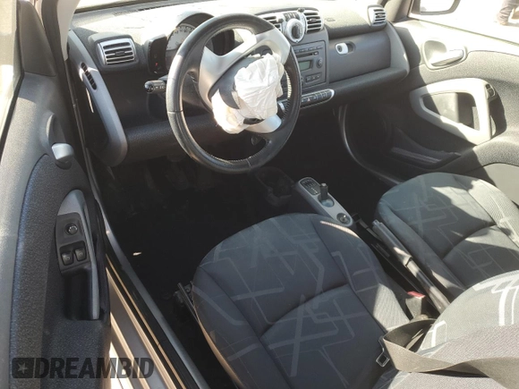 2010 Smart fortwo Pure with VIN WMEEJ3BA4AK341838, listed as a Copart auction lot 42514165 with 86,418 mi miles and Salvage title. Bid and sale history available at DreamBid. Image 8.