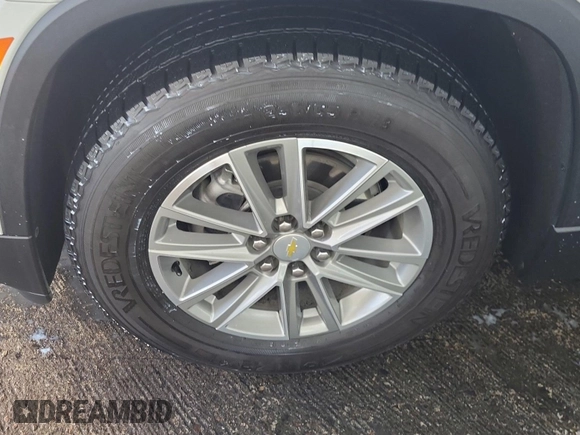2022 Chevrolet Traverse LT with VIN 1GNERHKW7NJ177665, listed as a IAAI auction lot 42667314 with 103,830 mi miles and . Bid and sale history available at DreamBid. Image 45.