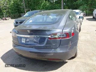 2018 Tesla Model S 75D with VIN 5YJSA1E24JF292518, listed as a IAAI auction lot 42247256 with 40,160 mi miles and . Bid and sale history available at DreamBid. Image 16.