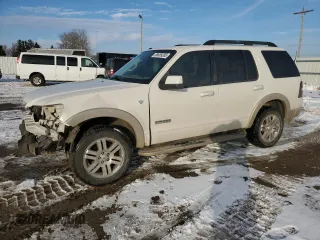 2008 Ford Explorer Eddie Bauer with VIN 1FMEU74868UB05337, listed as a Copart auction lot 88885085 with 168,614 mi miles and Clean Title. Bid and sale history available at carsss.com. Image 1.