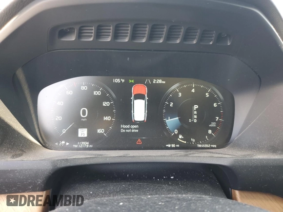 2022 Volvo XC90 Momentum with VIN YV4102PK5N1839437, listed as a Copart auction lot 57344575 with 113,934 mi miles and Salvage title. Bid and sale history available at DreamBid. Image 9.