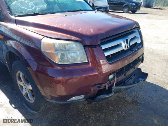 2007 Honda Pilot EX-L with VIN 5FNYF18777B011257, listed as a IAAI auction lot 41858928 with 192,832 mi miles. Bid and sale history available at carsss.com. Image 17.
