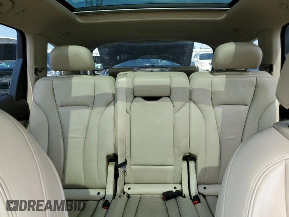 2017 Audi Q7 Premium Plus with VIN WA1LAAF79HD034568, listed as a Copart auction lot 61432345 with 131,926 mi miles and Clean title. Bid and sale history available at DreamBid. Image 10.