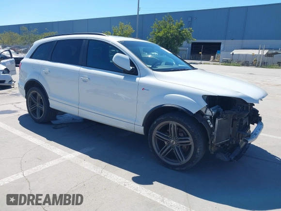 2015 Audi Q7 3.0T S line Prestige with VIN WA1DGAFE0FD027782, listed as a IAAI auction lot 41856552 with 116,563 mi miles. Bid and sale history available at carsss.com. Image 1.