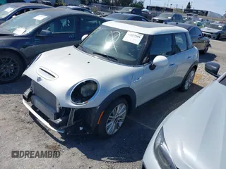 2019 MINI Hardtop 4 Door Cooper S with VIN WMWXU3C54K2H88672, listed as a IAAI auction lot 42227589 with 6,203 mi miles and . Bid and sale history available at DreamBid. Image 2.