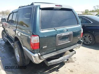 1998 Toyota 4Runner SR5 with VIN JT3HN86R3W0170519, listed as a IAAI auction lot 41894136 with 185,261 mi miles and . Bid and sale history available at DreamBid. Image 3.