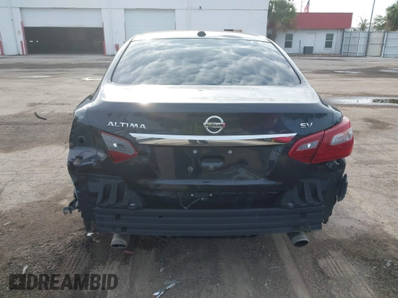 2018 Nissan Altima SR with VIN 1N4AL3AP5JC255662, listed as a IAAI auction lot 42229232 with 171,399 mi miles and . Bid and sale history available at carsss.com. Image 16.