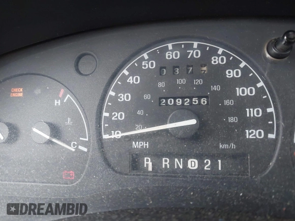 1997 Ford Ranger XLT with VIN 1FTCR14X3VPB26481, listed as a IAAI auction lot 41573728 with 209,256 mi miles. Bid and sale history available at carsss.com. Image 7.