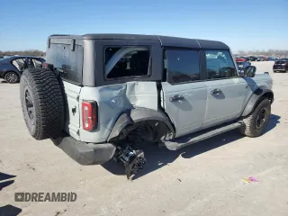 2024 Ford Bronco Wildtrak z VIN 1FMEE2BP6RLA70218, wystawiony jako Copart lot #41918605 z przebiegiem 3 782 mil mil oraz Szkoda całkowita • Salvage title. Historia ofert i sprzedaży dostępna na DreamBid. Obrazek 3.