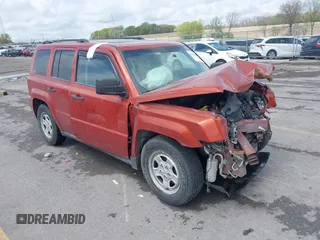 2009 Jeep Patriot Sport z VIN 1J4FT28A19D194340, wystawiony jako IAAI lot #42157561 z przebiegiem 155 716 mil mil oraz . Historia ofert i sprzedaży dostępna na DreamBid. Obrazek 1.