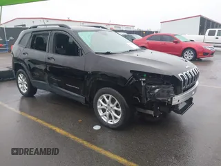 2017 Jeep Cherokee Sport with VIN 1C4PJLAB2HW642872, listed as a IAAI auction lot 41539371 with 100,945 mi miles. Bid and sale history available at carsss.com. Image 1.