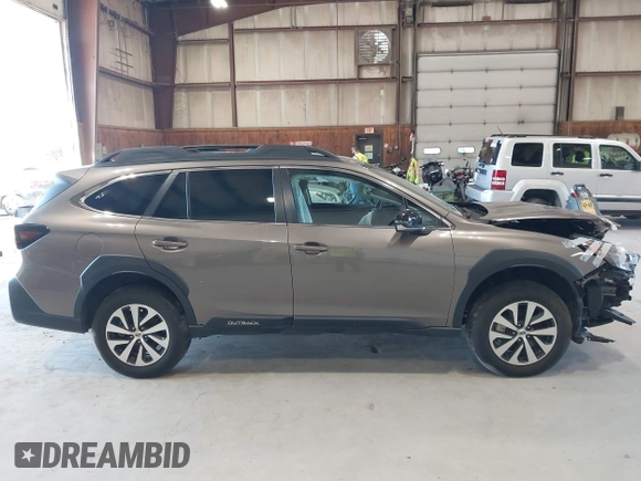 2023 Subaru Outback Premium с VIN 4S4BTAFC5P3147975, выставлен на аукционе IAAI как лот 42589191 с пробегом 32 939 миль миль и . История ставок и продаж доступна на DreamBid. Изображение 13.