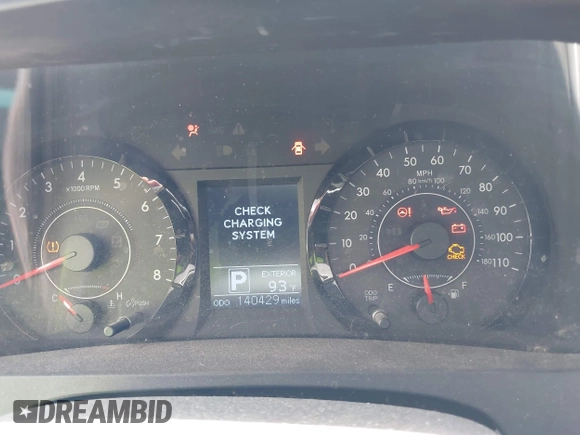 2015 Toyota Sienna LE AAS with VIN 5TDKK3DC7FS687525, listed as a IAAI auction lot 42250458 with 140,429 mi miles and . Bid and sale history available at DreamBid. Image 7.