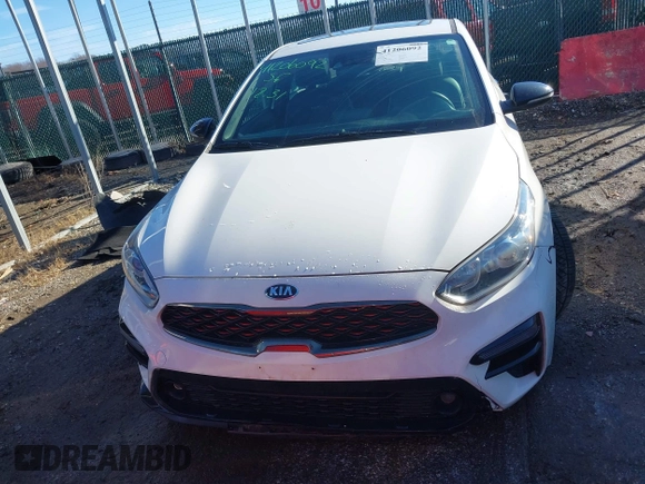 2020 Kia Forte GT-Line with VIN 3KPF34AD0LE152043, listed as a IAAI auction lot 41206092 with 41,502 mi miles. Bid and sale history available at carsss.com. Image 12.